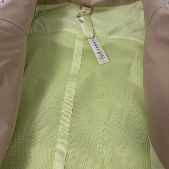 It’s too big for me - Picture 3 of 4